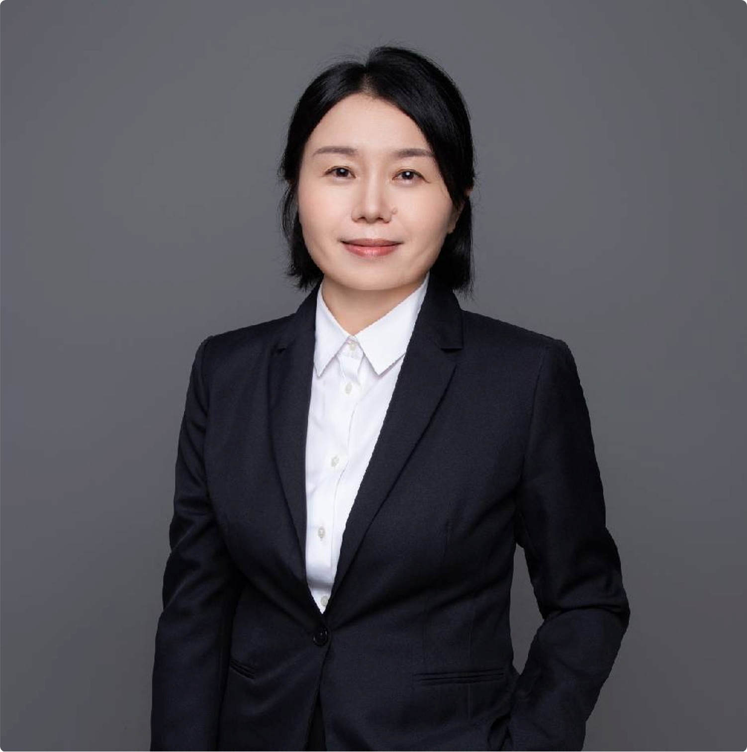 王娟律师照片 — 广东穗江律师事务所婚姻家事律师